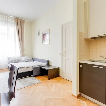 Halkova 5 Near Wenceslas Square Apartament