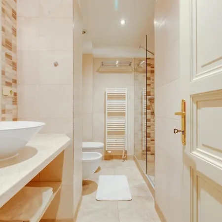 Halkova 5 Near Wenceslas Square Apartamento Praga